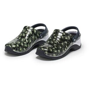 Anywear Slip‑Resistant Clogs – Men’s 11 (Unisex/Women’s 13) – Brand New
